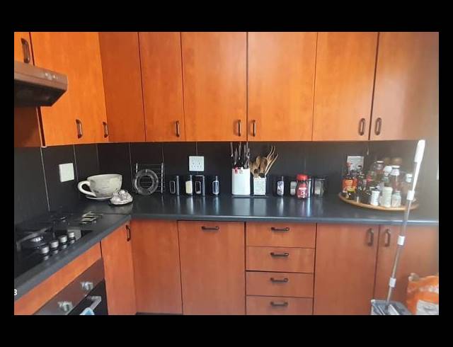 3 BEDROOM FREESTANDING FOR SALE IN RIDGEWAY